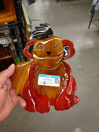 Thrift Store «Dysart Goodwill Retail Store & Donation Center», reviews and photos, 5116 N Dysart Rd, Litchfield Park, AZ 85340, USA