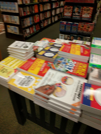 Book Store «Barnes & Noble», reviews and photos, 2614 Central Park Ave, Yonkers, NY 10710, USA