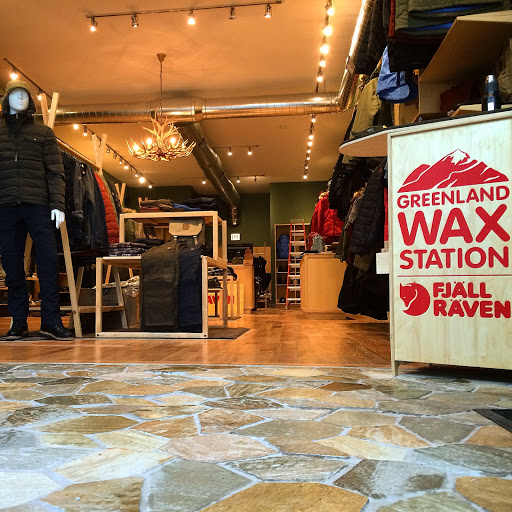 Outdoor Sports Store «Fjällräven Chicago», reviews and photos, 1708 N Damen Ave, Chicago, IL 60647, USA