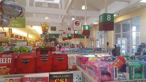 Supermarket «Stop & Shop», reviews and photos, 36 Bedford St, Lexington, MA 02420, USA