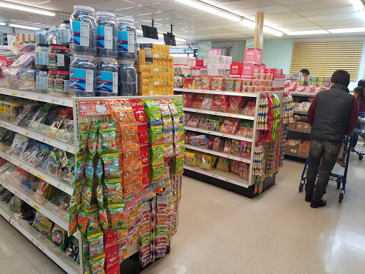 Shopping Mall «Kenny Centre», reviews and photos, 1141 Kenny Centre Mall, Columbus, OH 43220, USA