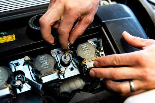 Auto Tune Up Service «Metric Auto Works», reviews and photos, 670 Commerce Dr #150, Woodbury, MN 55125, USA