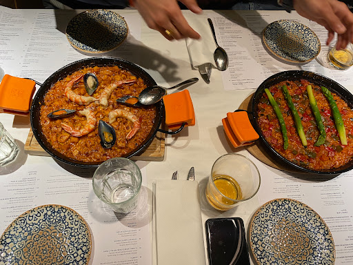Al Lado Restaurante Sevilla - Cocina Italiana