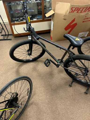 Bicycle Store «Bicycle Outfitters Inc», reviews and photos, 72 Main Street, Brockport, NY 14420, USA