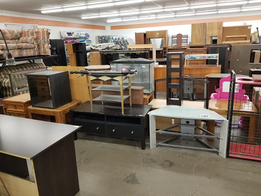 Thrift Store «Southern & Val Vista Goodwill Retail Store & Donation Center», reviews and photos, 3655 E Southern Ave, Mesa, AZ 85206, USA