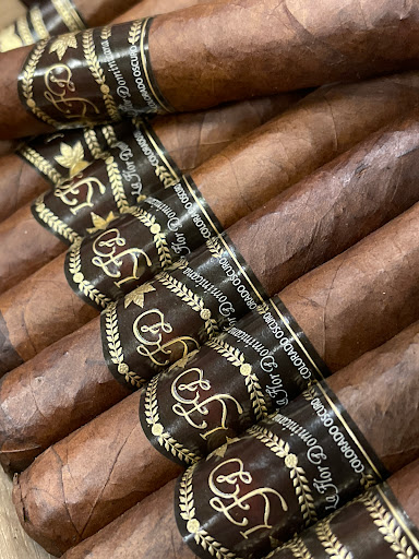 Tobacco Shop «Broadleaf Tobacco», reviews and photos, 487 Ritchie Hwy #101, Severna Park, MD 21146, USA