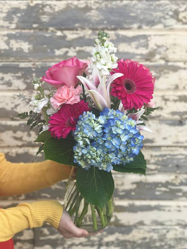 Florist «The Flower Girl», reviews and photos, 108 S 5th St, Middletown, IN 47356, USA