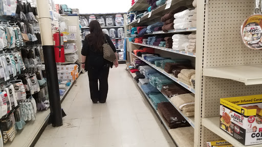 Discount Store «Big Lots», reviews and photos, 15 E 6th St, Bellevue, KY 41073, USA