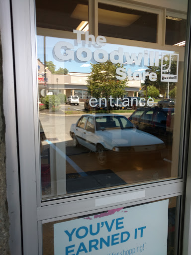 Thrift Store «Goodwill Industries Store & Donation Center», reviews and photos, 720 Hoosick Rd, Troy, NY 12180, USA