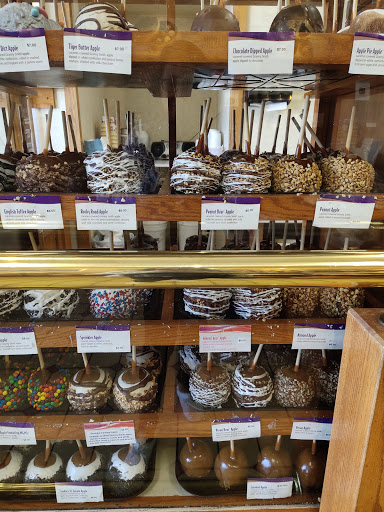 Shopping Mall «Pismo Beach Premium Outlets», reviews and photos, 333 5 Cities Dr, Pismo Beach, CA 93449, USA