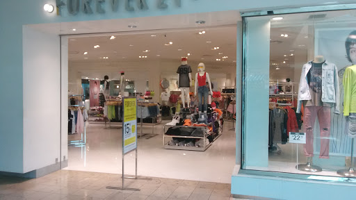 Shopping Mall «Woodland Hills Mall», reviews and photos, 7021 S Memorial Dr, Tulsa, OK 74133, USA