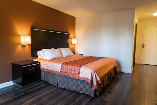 Maywood Inn image