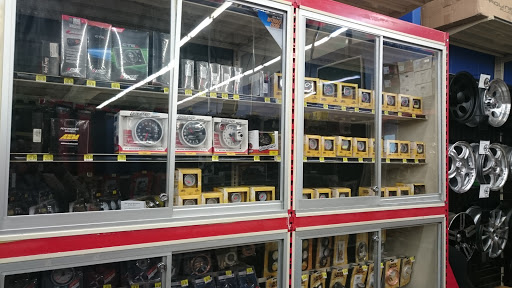 Auto Parts Store «Pep Boys Auto Parts & Service», reviews and photos, 575 State Route 18, E Brunswick, NJ 08816, USA