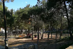 Πάρκο Σκύλων Είσοδος Κεραμεικού Νίκαια image
