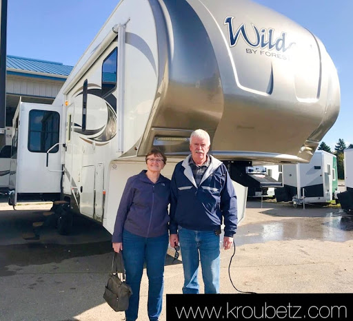 RV Dealer «Kroubetz Lakeside Campers & Motors», reviews and photos, 351 MN-60, Lake Crystal, MN 56055, USA