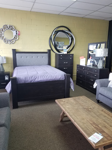 Furniture Store «A-1 Furniture», reviews and photos, 642 E Hwy 67, Duncanville, TX 75137, USA