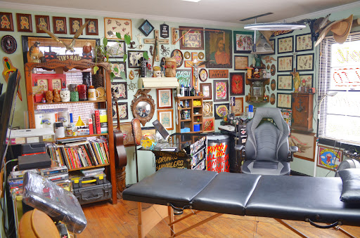 Explore brain tattoo ideas, creative tattoo ideas in Rome, available at Eternal Expressions