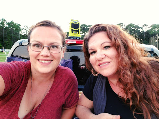 Drive-in Movie Theater «Highway 21 Drive In Movie Theater», reviews and photos, 55 Parker Dr, Beaufort, SC 29906, USA