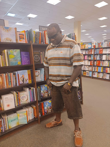 Book Store «Barnes & Noble», reviews and photos, 1738 Hill Rd N, Pickerington, OH 43147, USA