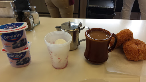 Donut Shop «Original Country Donuts», reviews and photos, 3091 US-20 #101, Elgin, IL 60124, USA