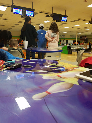 Bowling Alley «Mountain Lanes», reviews and photos, 240 McCurdy Ave N, Rainsville, AL 35986, USA