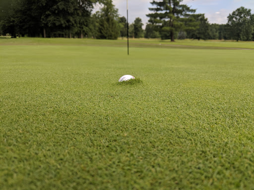 Golf Course «Hickory Valley Golf Club», reviews and photos, 1921 Ludwig Rd, Gilbertsville, PA 19525, USA