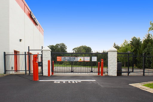 Self-Storage Facility «Public Storage», reviews and photos, 965 Walt Whitman Rd, Melville, NY 11747, USA