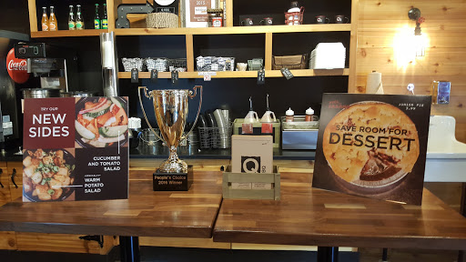 Barbecue Restaurant «Q-BBQ», reviews and photos, 124 N Marion St, Oak Park, IL 60301, USA