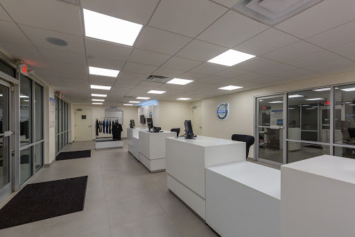 Car Dealer «Volvo of Tampa», reviews and photos, 6008 N Dale Mabry Hwy, Tampa, FL 33614, USA