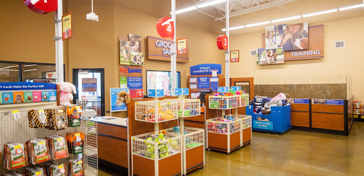 Pet Supply Store «PetSmart», reviews and photos, 67 Consumer Square, Plattsburgh, NY 12901, USA