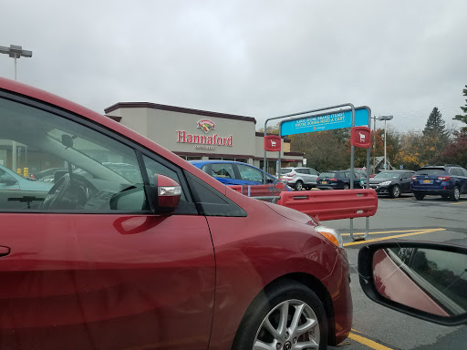 Grocery Store «Hannaford Supermarket», reviews and photos, 55 Meadow St, Clinton, NY 13323, USA