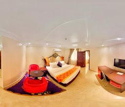 Starview Palace Hotel photo