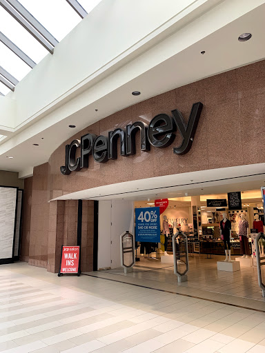 Shopping Mall «Galleria at Crystal Run», reviews and photos, 1 Galleria Dr, Middletown, NY 10941, USA