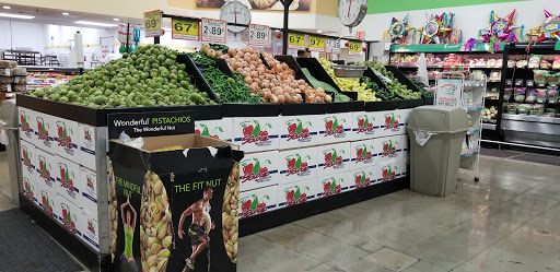 Grocery Store «El Super», reviews and photos, 10531 Carmenita Rd, Santa Fe Springs, CA 90670, USA