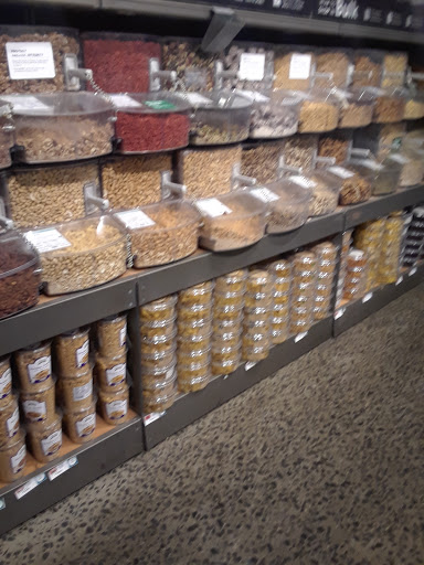 Grocery Store «Whole Foods Market», reviews and photos, 350 Grasmere Ave, Fairfield, CT 06824, USA