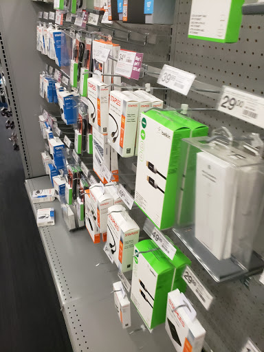 Office Supply Store «Staples», reviews and photos, 2000 Mallory Ln #200, Franklin, TN 37067, USA