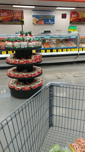 Grocery Store «Food 4 Less», reviews and photos, 3000 Baldwin Park Blvd, Baldwin Park, CA 91706, USA