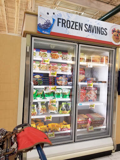 Grocery Store «Giant Food Stores», reviews and photos, 1465 W Broad St, Quakertown, PA 18951, USA