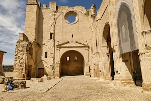 Ruinas de la Iglesia de San Pedro image