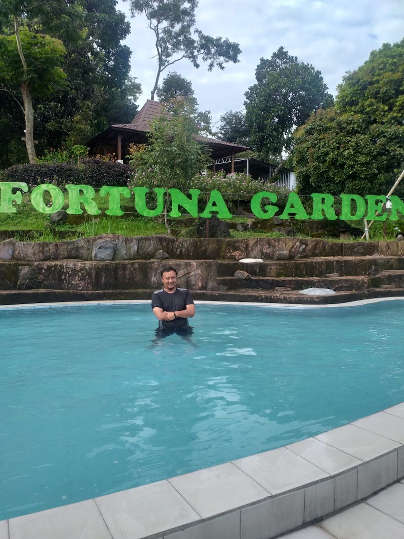 Wisata Edukasi Fortuna Garden Photo