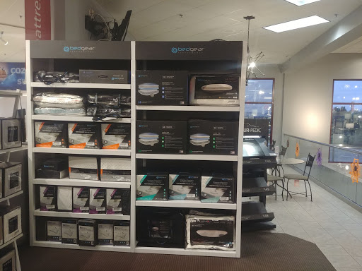 Mattress Store «Wolf Furniture», reviews and photos, 4661 Lindle Rd, Harrisburg, PA 17111, USA