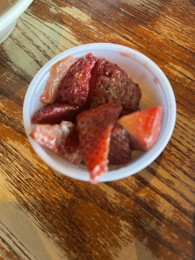 American Restaurant «Cracker Barrel Old Country Store», reviews and photos, 2421 Old Country Inn Dr, Caseyville, IL 62232, USA