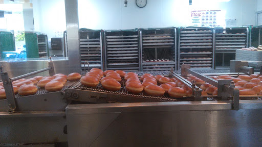 Bakery «Krispy Kreme Doughnuts», reviews and photos, 25802 El Paseo Avenue, Mission Viejo, CA 92691, USA
