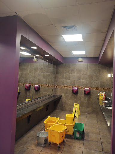 Gym «Planet Fitness», reviews and photos, 3121 Ross Clark Cir #1, Dothan, AL 36303, USA