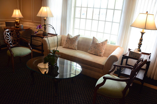 Funeral Home «Sullivan Funeral Home & Cremation Services», reviews and photos, 60 S Grant St, Hinsdale, IL 60521, USA