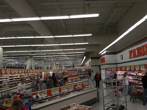 Supermarket «WinCo Foods», reviews and photos, 1920 Olympic St, Springfield, OR 97477, USA