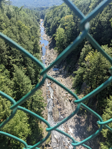 Gift Shop «Quechee Gorge Gifts & Sportswear», reviews and photos, 6053 Woodstock Rd, Quechee, VT 05059, USA