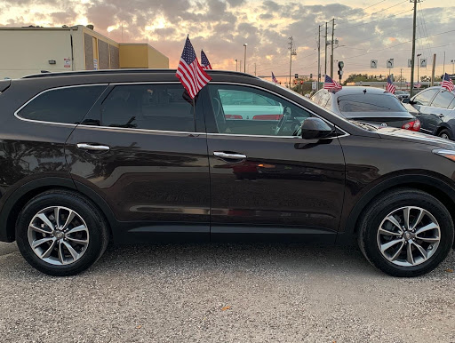 Car Dealer «East Lake Truck & Car Sales», reviews and photos, 4548 Mile Stretch Dr, Holiday, FL 34690, USA