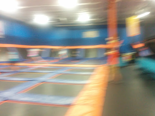 Amusement Center «Sky Zone Trampoline Park», reviews and photos, 42550 Executive Dr, Canton, MI 48188, USA