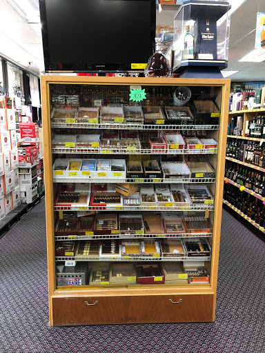 Bar «Star Liquor & Tobacco Zone», reviews and photos, 7327 US-1, Port St John, FL 32927, USA